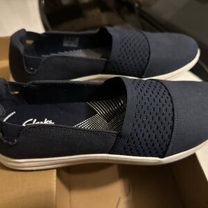 Clarks Cloudsteppers Slip-Ons -Breeze Vibe Marine Navy Sz 9